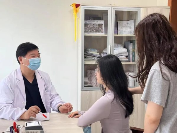 华盛通 高考后现“医美”热潮，学生扎堆整形！注意这些风险